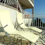 Guesthouse Gauss 3* Οπατία