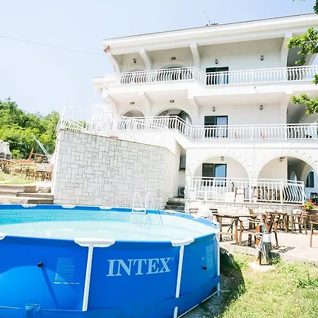Guesthouse Gauss Πανσιόν