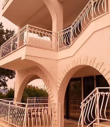 Guesthouse Gauss Pensionat Opatija